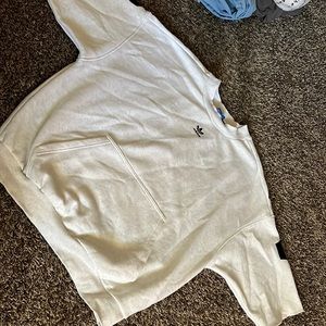ADIDAS short sleeve pullover